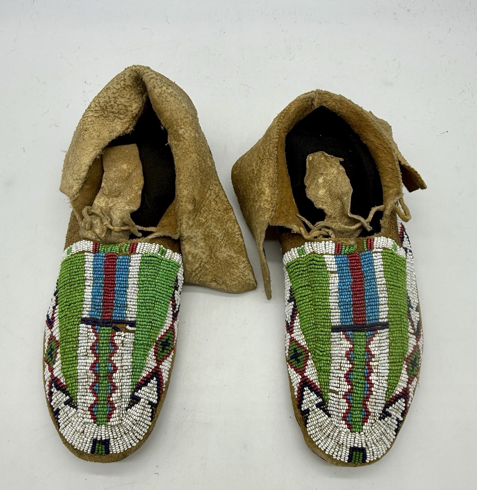 Antique Native American Plains Region Beaded Moccasins