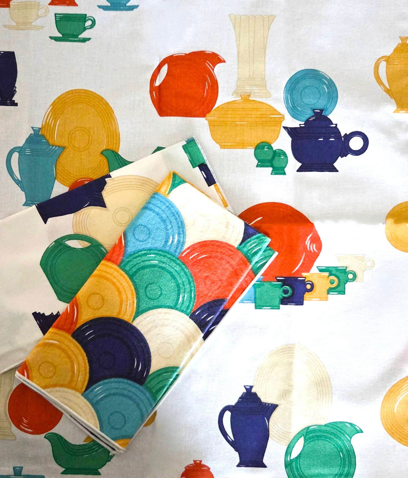 Fiesta Set of 11, 1990s Napkins by Dakotah for Bloomingdale’s Fiesta Set of 11, 1990s Napkins by Dakotah for Bloomingdale’s