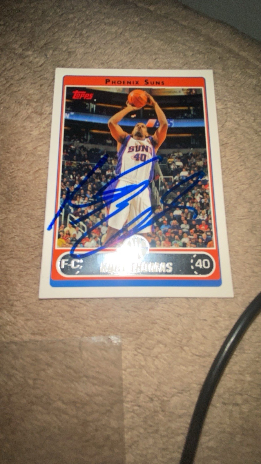 AUTOGRAPHED authentic 2006-07 Topps - Kurt Thomas #43 card. Help me out gng π AUTOGRAPHED authentic 2006-07 Topps - Kurt Thomas #43 card. Help me out gng π