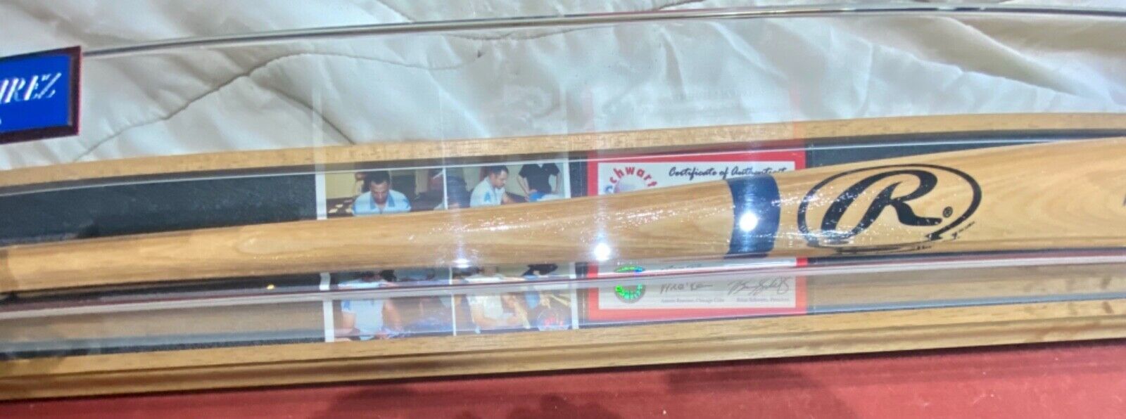 Aramis Ramirez signed baseball bat in display case w/COA and signing picture