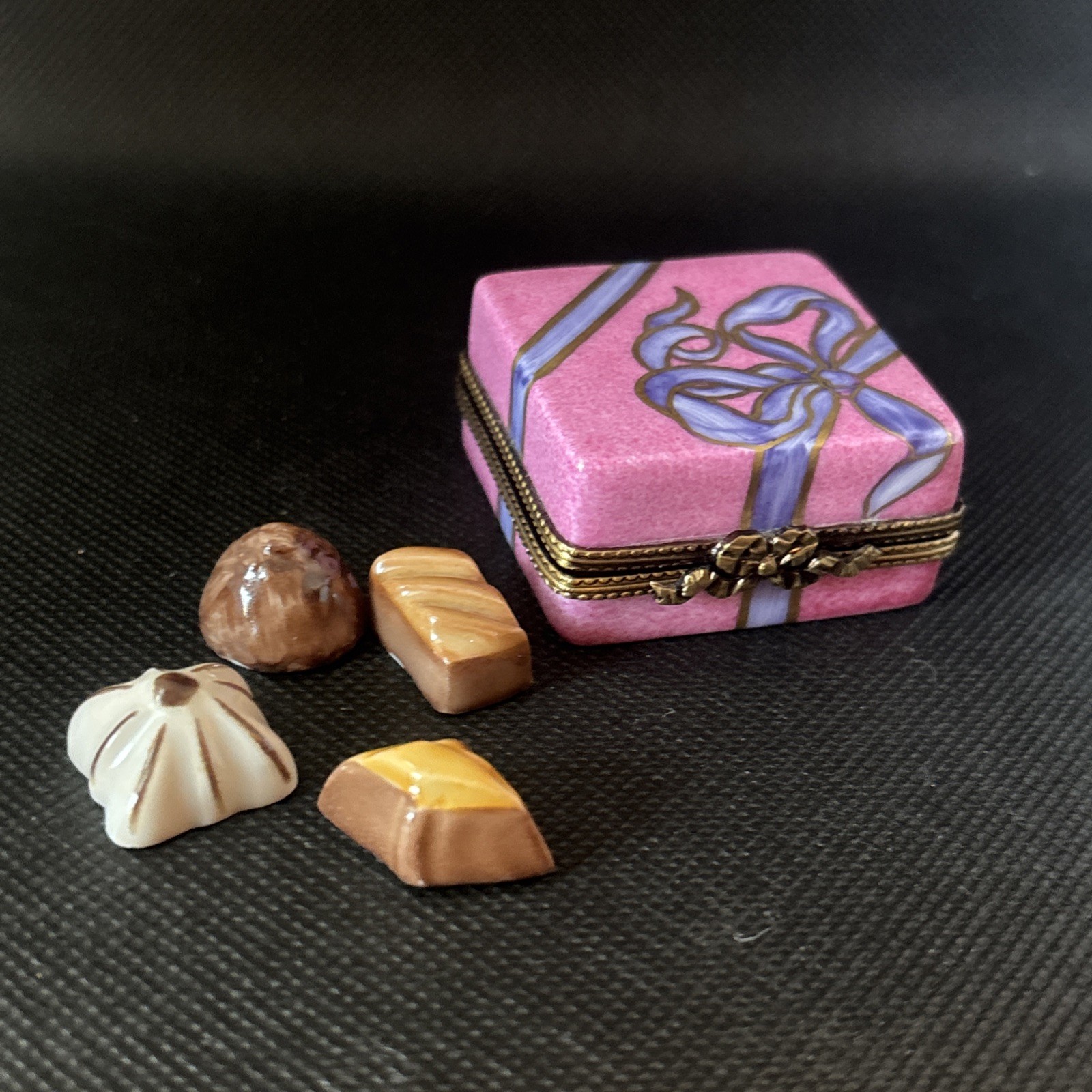 Limoge Pink Bakery Box With Goodies Trinket Box Limoge Pink Bakery Box With Goodies Trinket Box
