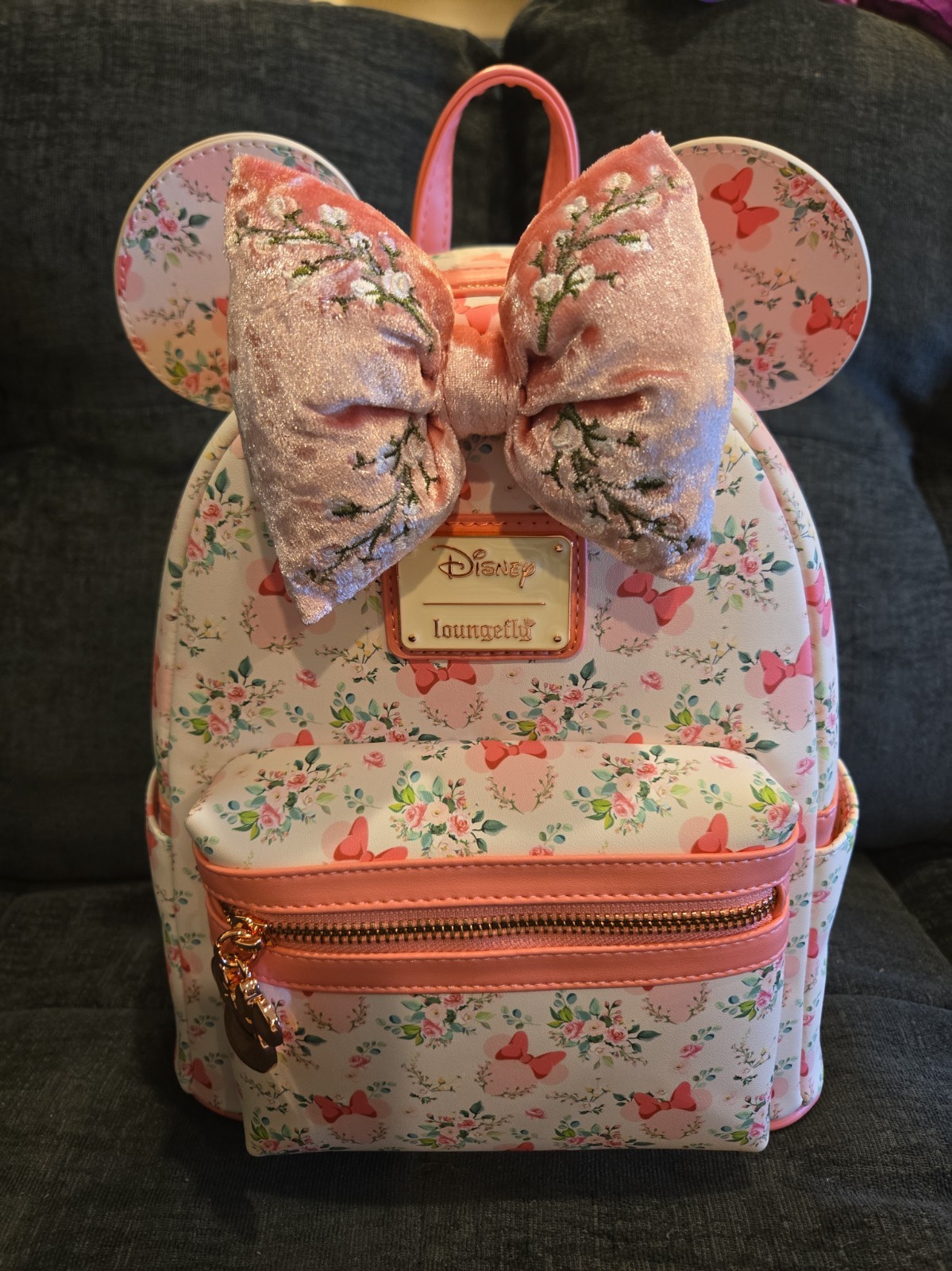 Disney Hardtag Loungefly Mini Backpack 2025 Floral Pink NWT Bow Disney Hardtag Loungefly Mini Backpack 2025 Floral Pink NWT Bow