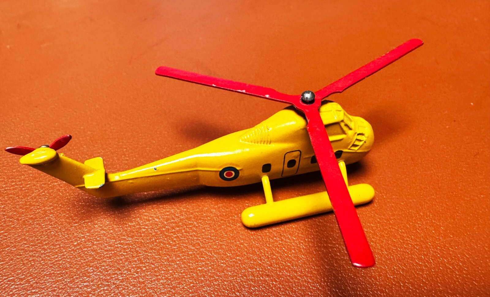 Vintage Dinky 60D Sikorsky S58 Helicopter Model with Floats - Collectible Vintage Dinky 60D Sikorsky S58 Helicopter Model with Floats - Collectible