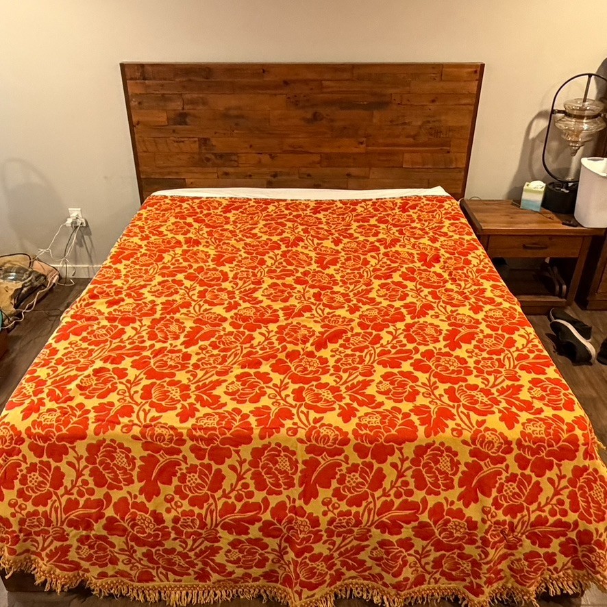 VTG 1960s FRINGED Floral Flower Tapestry Bedspread MCM Retro Boho King Blanket VTG 1960s FRINGED Floral Flower Tapestry Bedspread MCM Retro Boho King Blanket