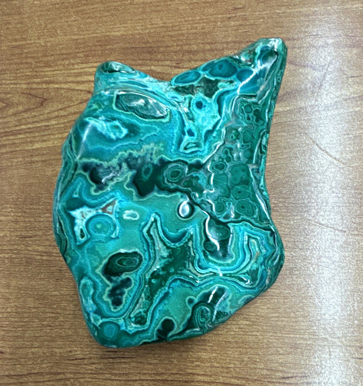 Polished Green Banded Malachite Freeform Mineral/Crystal Specimen Display Piece Polished Green Banded Malachite Freeform Mineral/Crystal Specimen Display Piece
