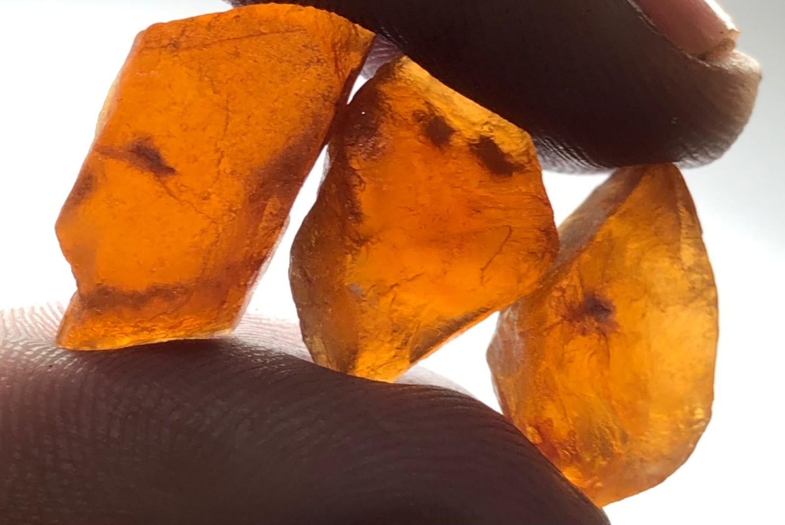 40CT Hessonite Garnet Clean Rough Lot Big size facet Grade Premium quality 40CT Hessonite Garnet Clean Rough Lot Big size facet Grade Premium quality