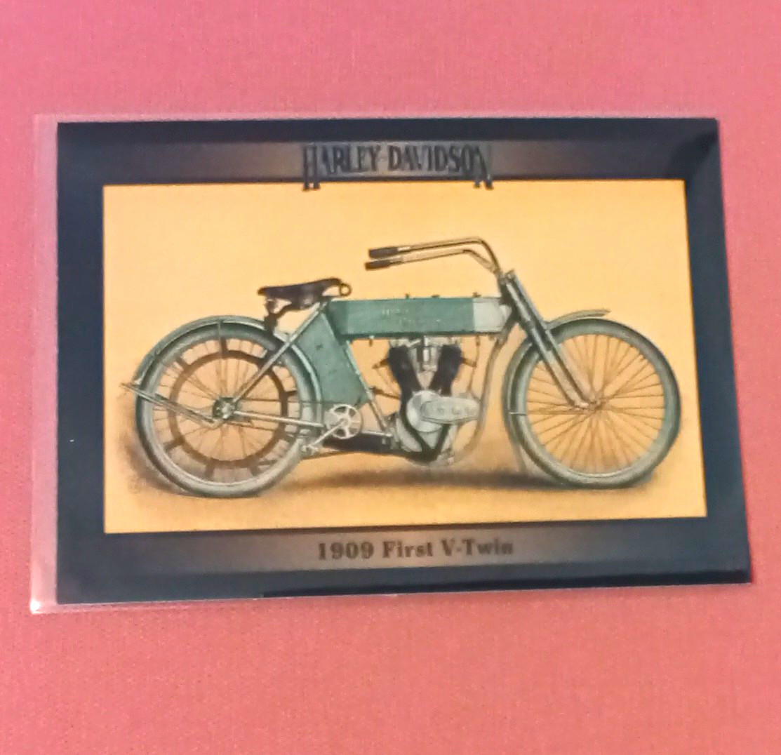 Harley-Davidson 1909 Model 5D First V-Twin Collectible Collect-A-Card Harley-Davidson 1909 Model 5D First V-Twin Collectible Collect-A-Card