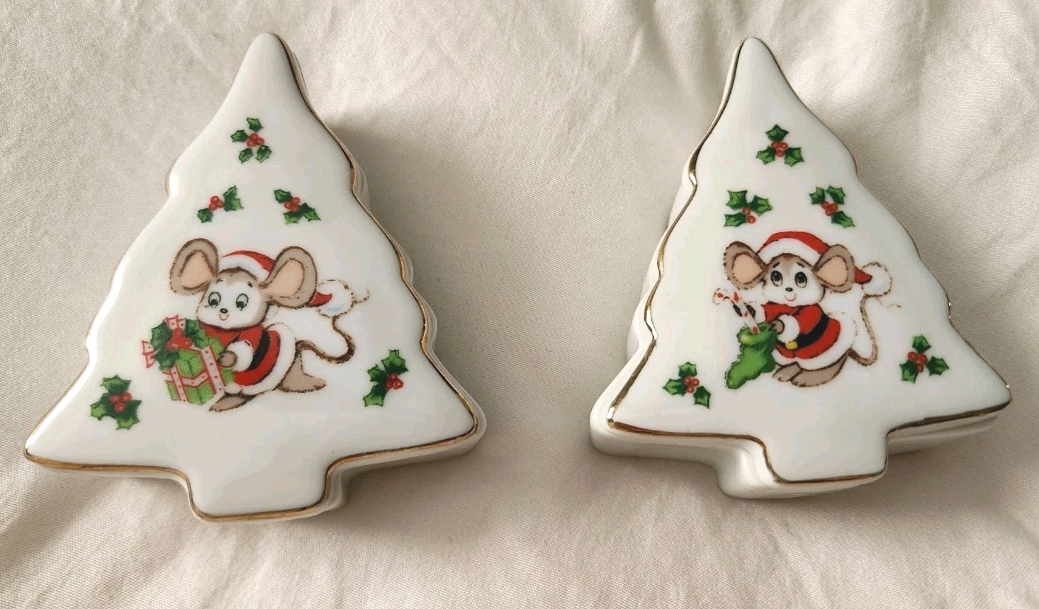 2 Vintage Lefton China Christmas Tree Mouse Design Trinket Boxes Porcelain 2 Vintage Lefton China Christmas Tree Mouse Design Trinket Boxes Porcelain