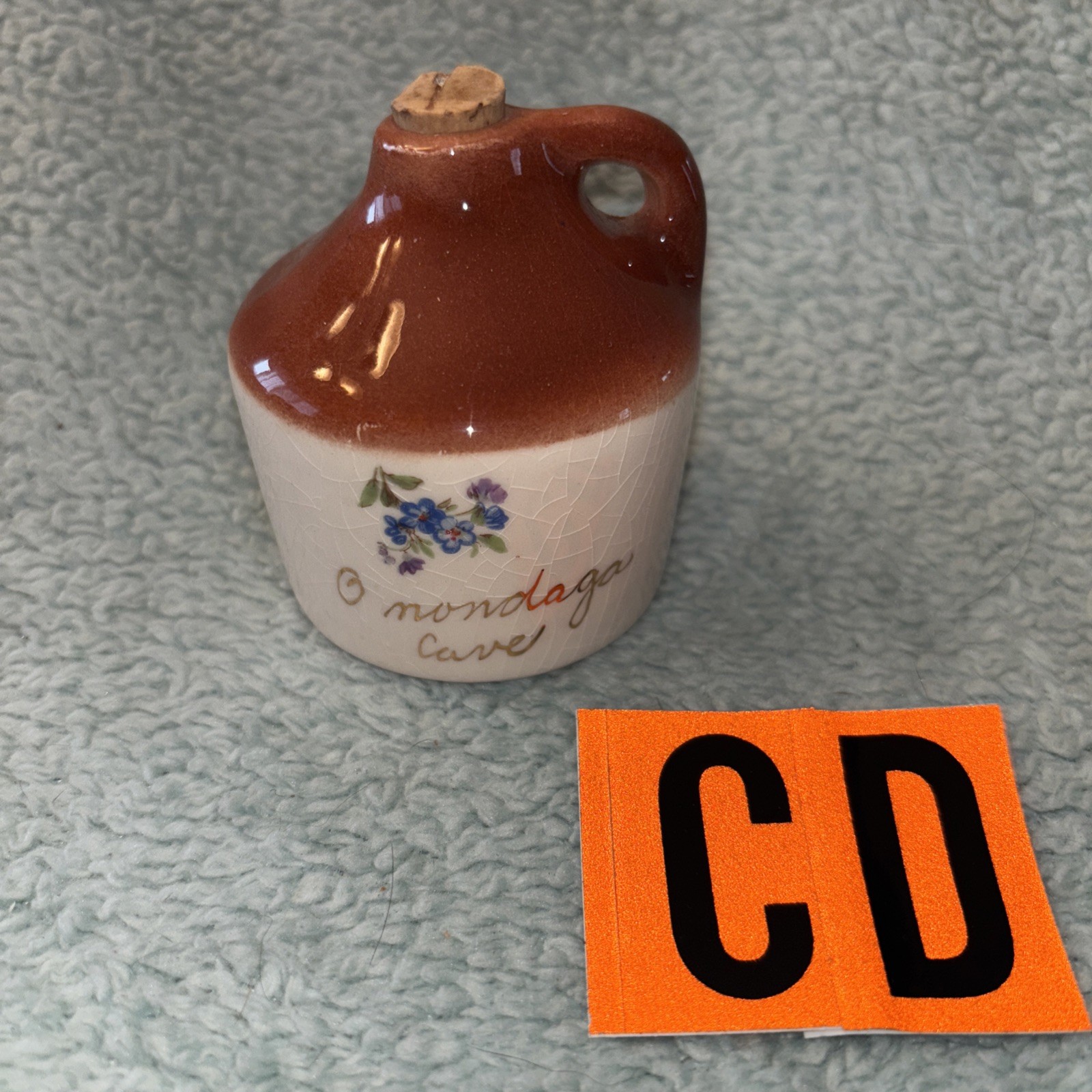 Vintage ONONDAGA CAVE STATE PARK Missouri Whiskey Jug Souvenir LOC CD Vintage ONONDAGA CAVE STATE PARK Missouri Whiskey Jug Souvenir LOC CD