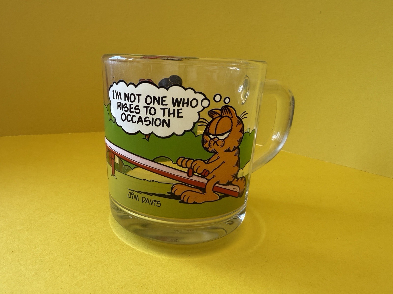 Vintage 1970s Garfield & Odie Clear Glass 10 fl oz Mug w/ Quote, Painted Vintage 1970s Garfield & Odie Clear Glass 10 fl oz Mug w/ Quote, Painted