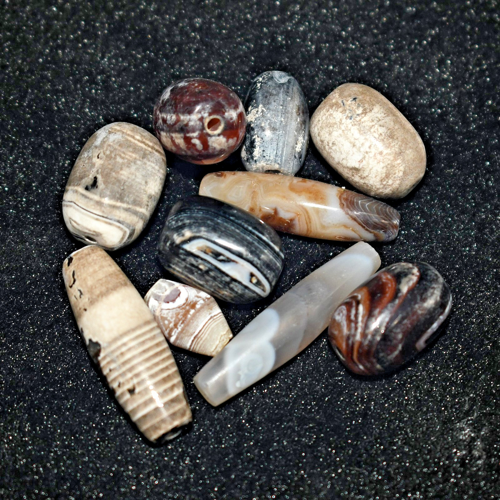 10 Mix Antique Old Central Asian Banded Agate Carnelian Dzi Bead Lot with Patina