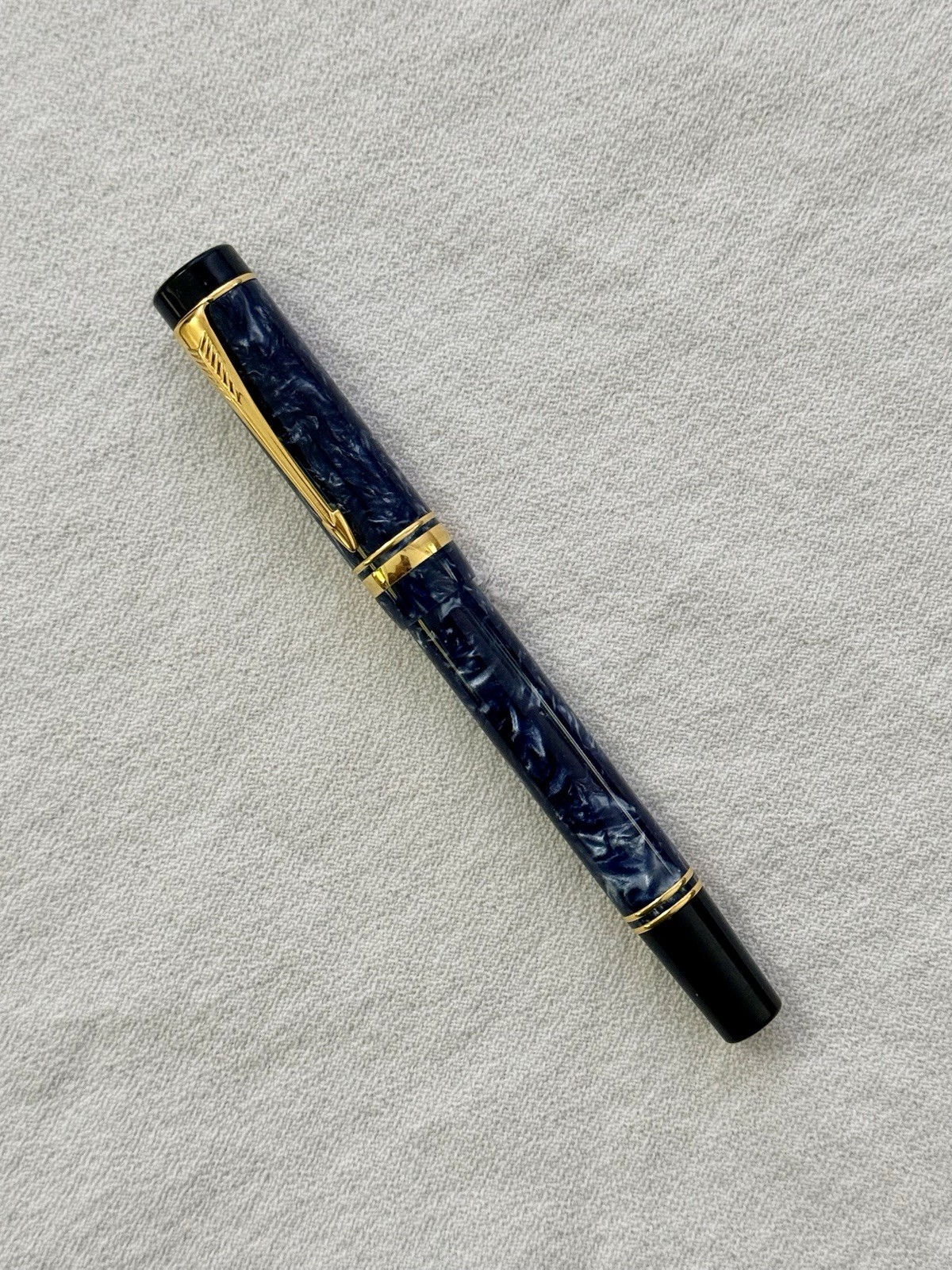 1991 Vintage Parker Duofold Marbleized Blue Resin and Gold Accents Aquila Pen 1991 Vintage Parker Duofold Marbleized Blue Resin and Gold Accents Aquila Pen