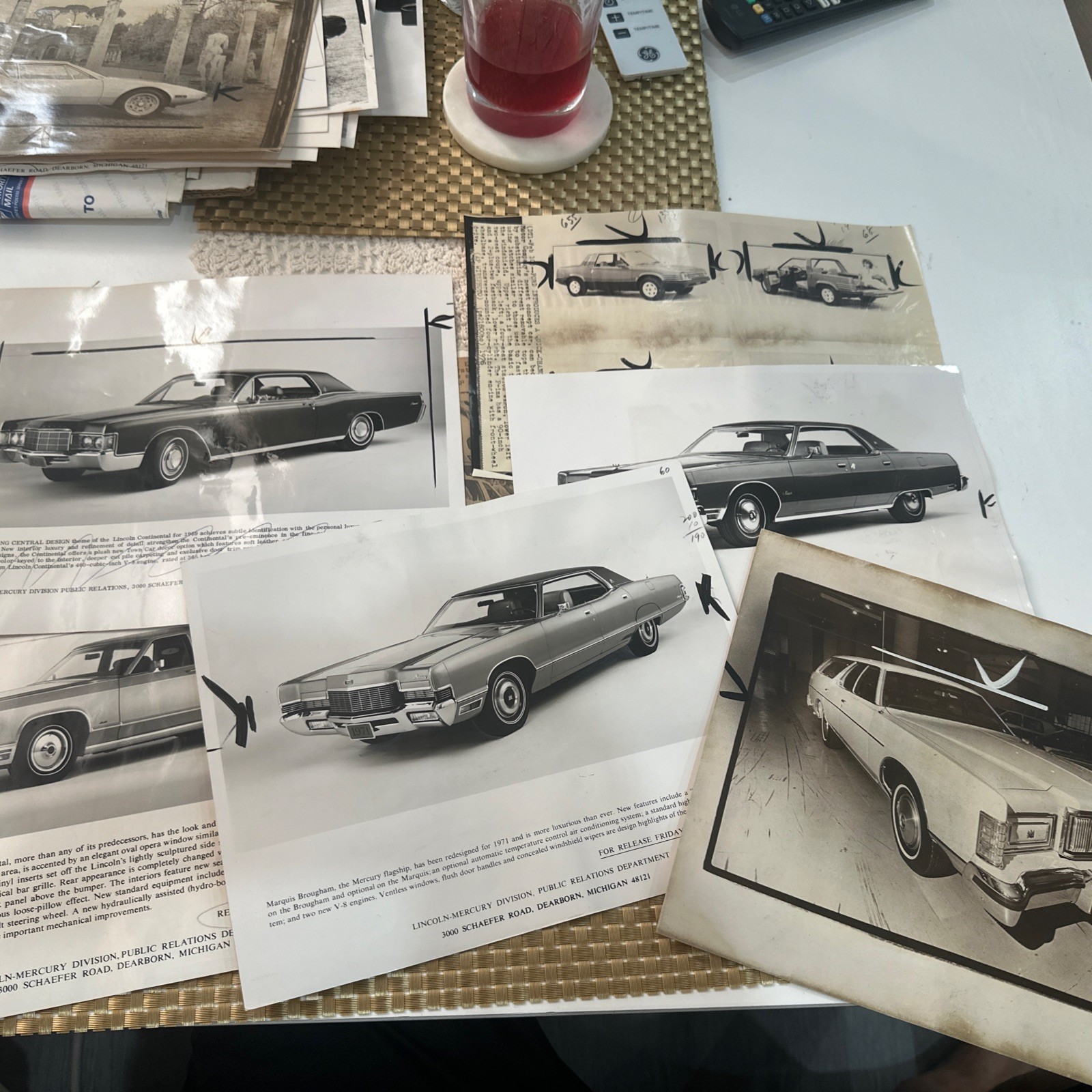 Sellers Lot Of VTG Lincoln Mercury Continental Mark 111 B&W Press Release Photo