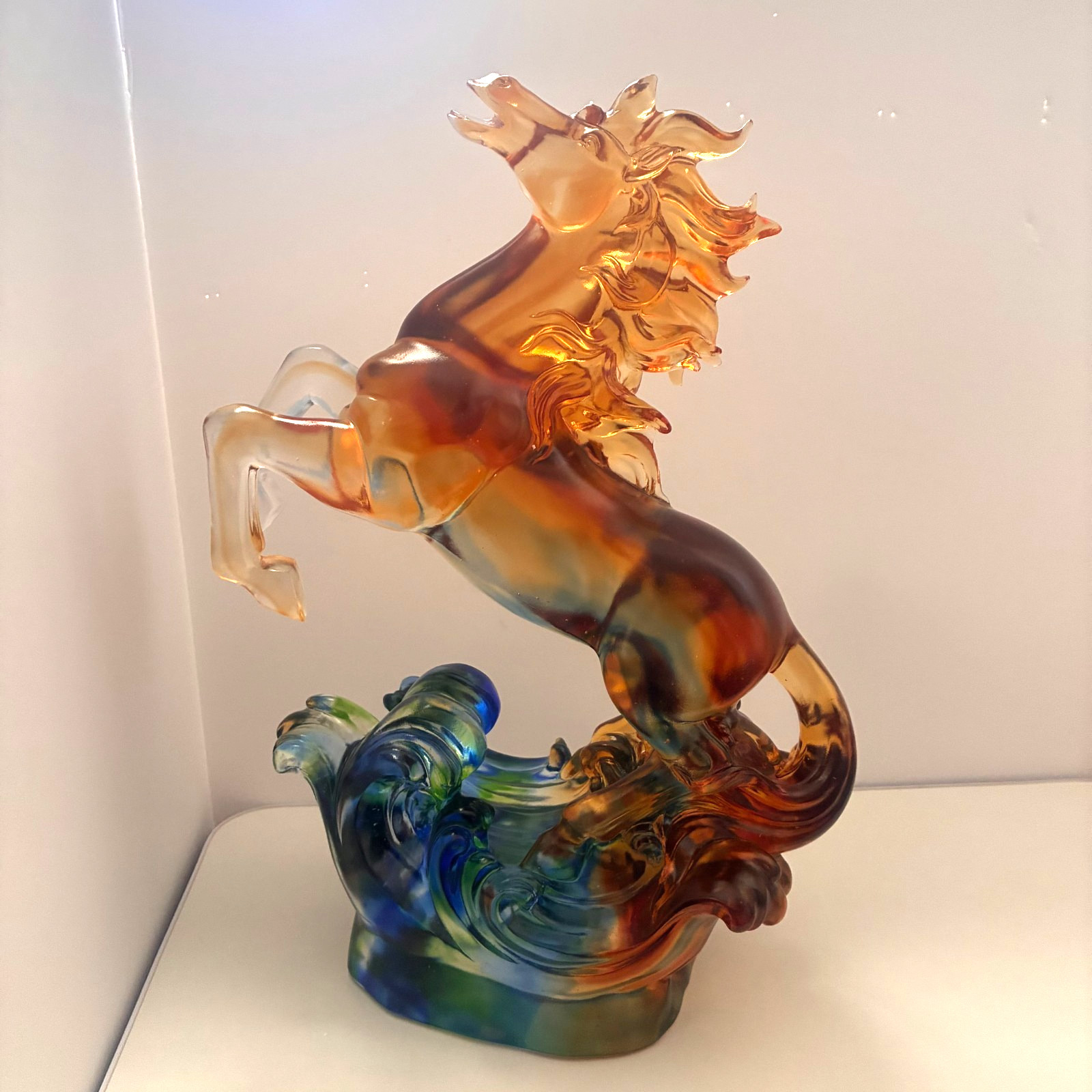 Liuli Crystal Glass Horse Statue – Feng Shui Home Office Decor collectible gift Liuli Crystal Glass Horse Statue – Feng Shui Home Office Decor collectible gift