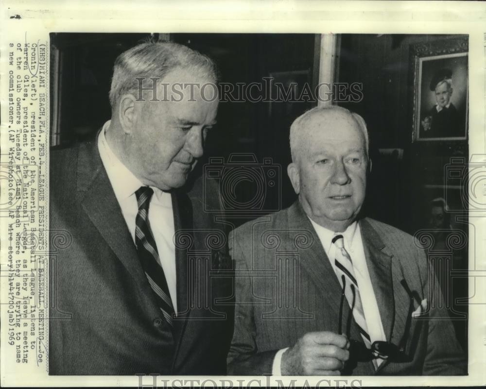 1969 Press Photo American Baseball League President Joe Cronin, Warren Giles 1969 Press Photo American Baseball League President Joe Cronin, Warren Giles