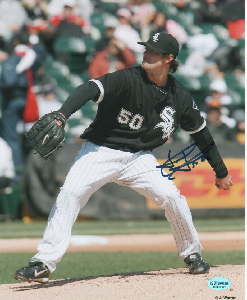 John Danks-Chicago White Sox-Autographed 8x10 Photo
