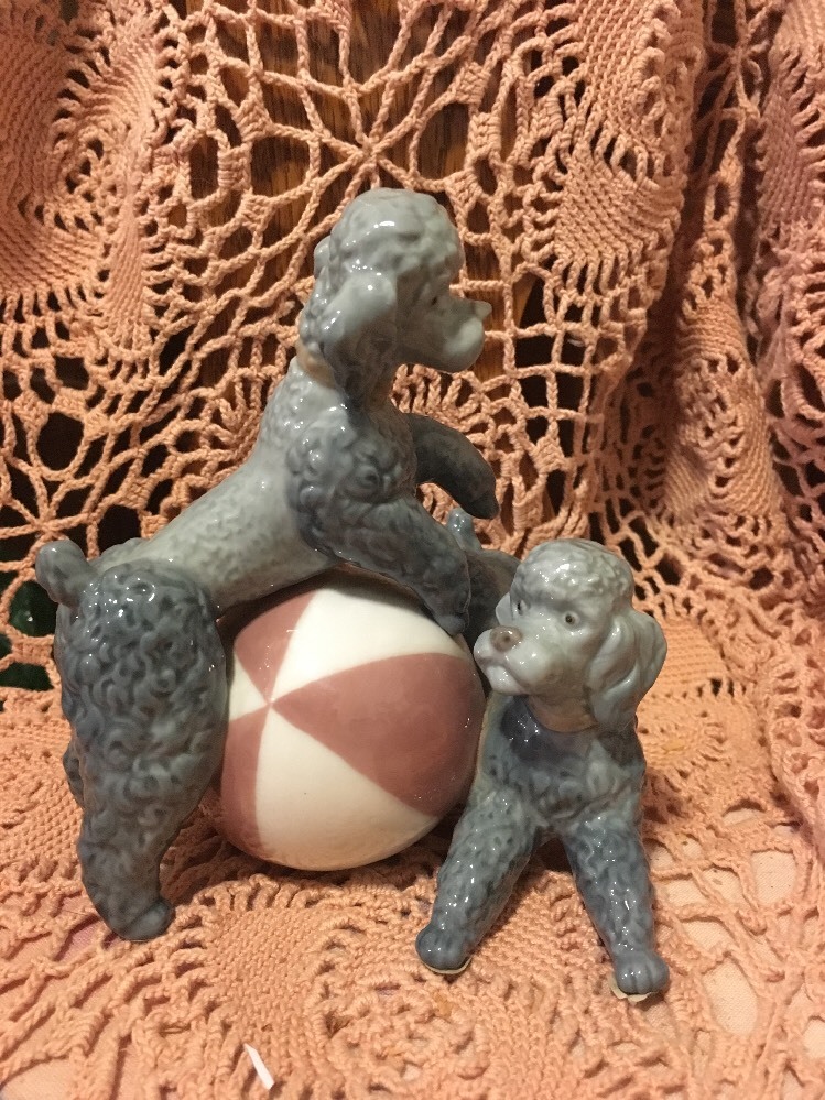 Lladro 1258 Playful Dogs Retired Mint Condition No Box Over 35 Years Old L@@K