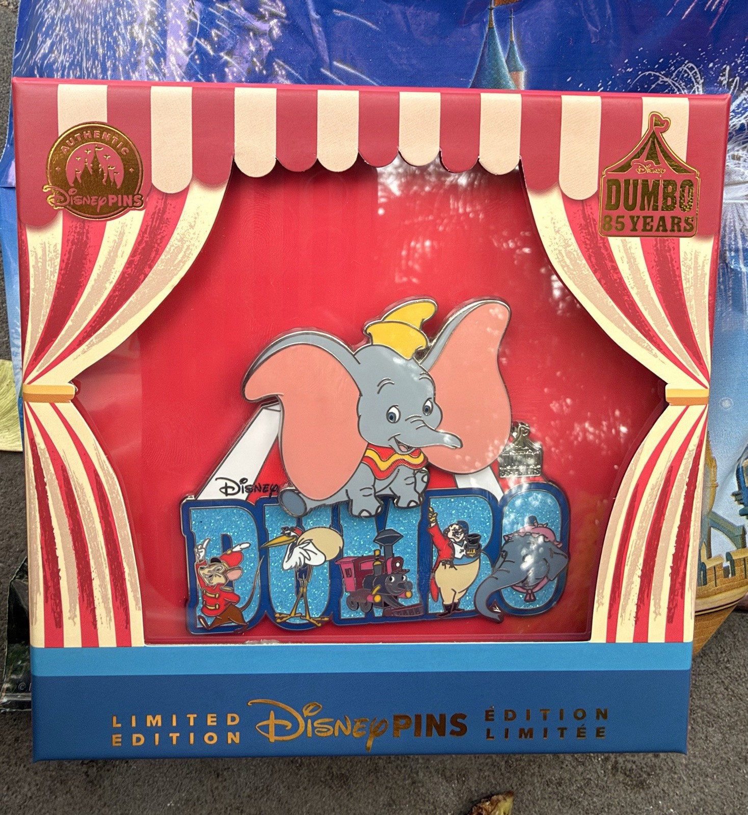 Disney Parks WDW Dumbo 85th Anniversary Mini Jumbo Pin LE 4000 Pin-on-Pin 2026 Disney Parks WDW Dumbo 85th Anniversary Mini Jumbo Pin LE 4000 Pin-on-Pin 2026