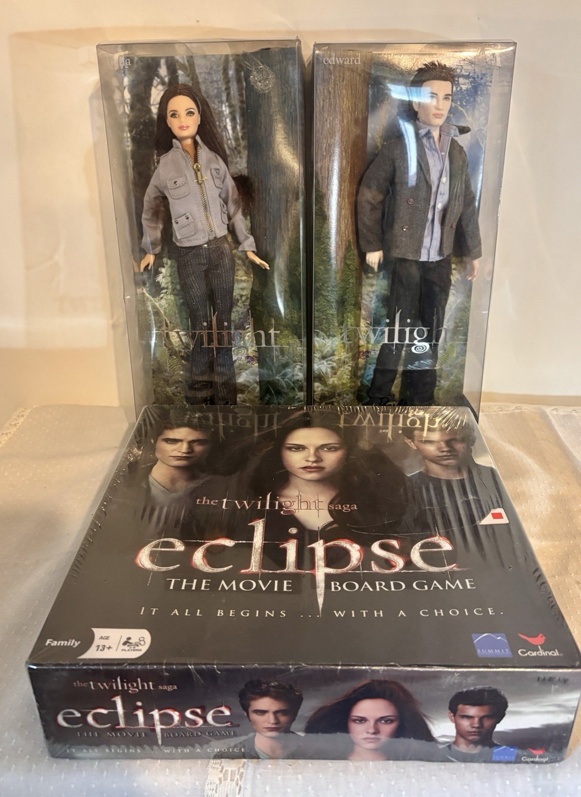 New Twilight Barbie Doll Set Pink Label Edward & Bella +New Twilight Board Game New Twilight Barbie Doll Set Pink Label Edward & Bella +New Twilight Board Game