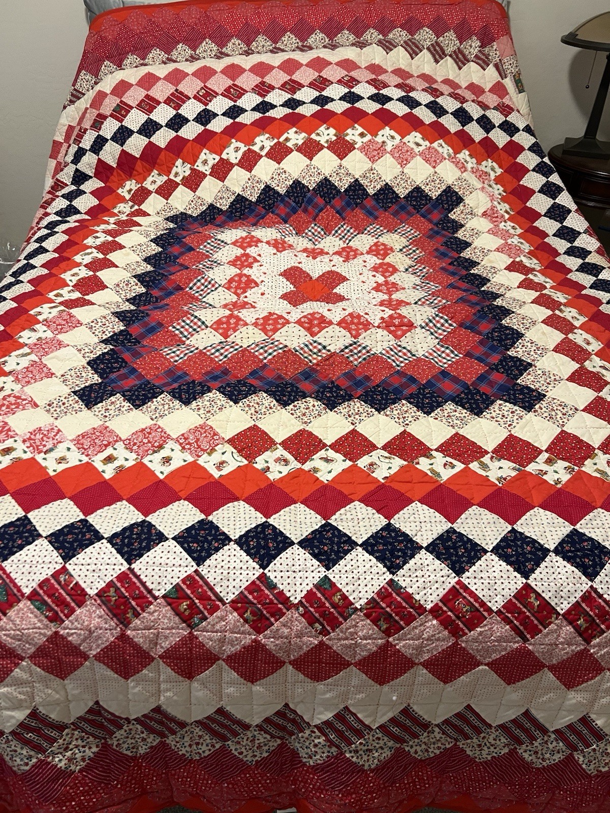 Vintage Trip Around The World quilt hand stitched 103 X 103