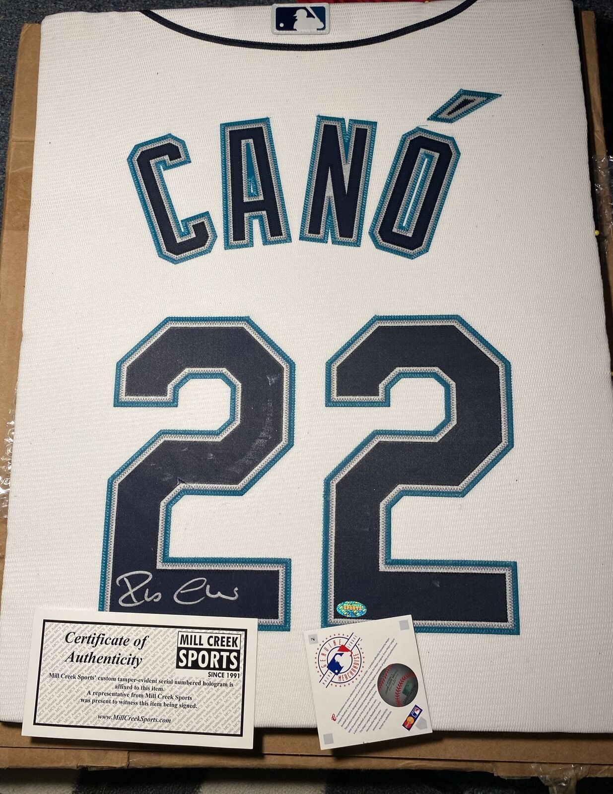 Authentic Robinson Cano signed Autographed Seattle Mariners jersey w/ COA