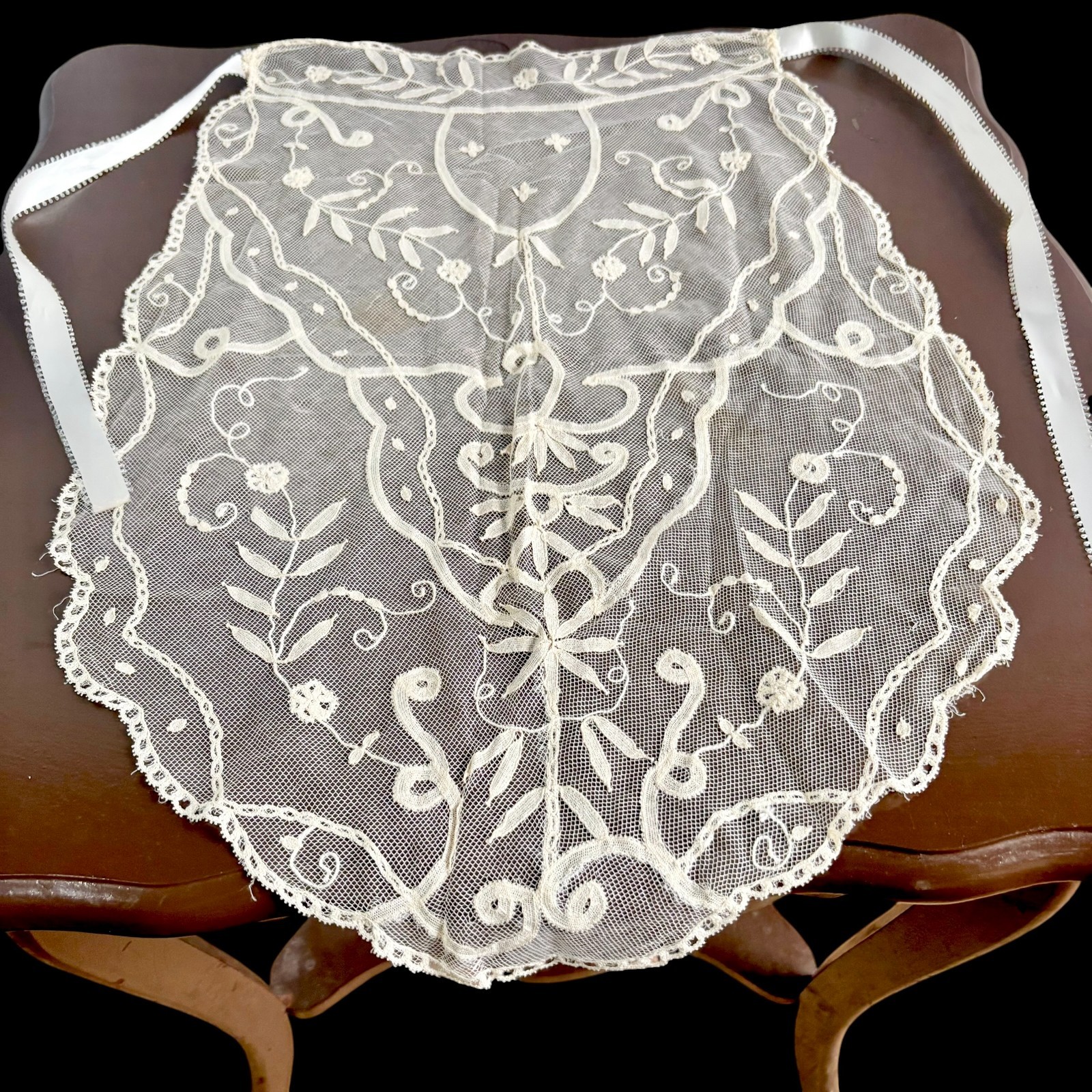 Antique Edwardian Delicate Lace Tea Apron Antique Edwardian Delicate Lace Tea Apron