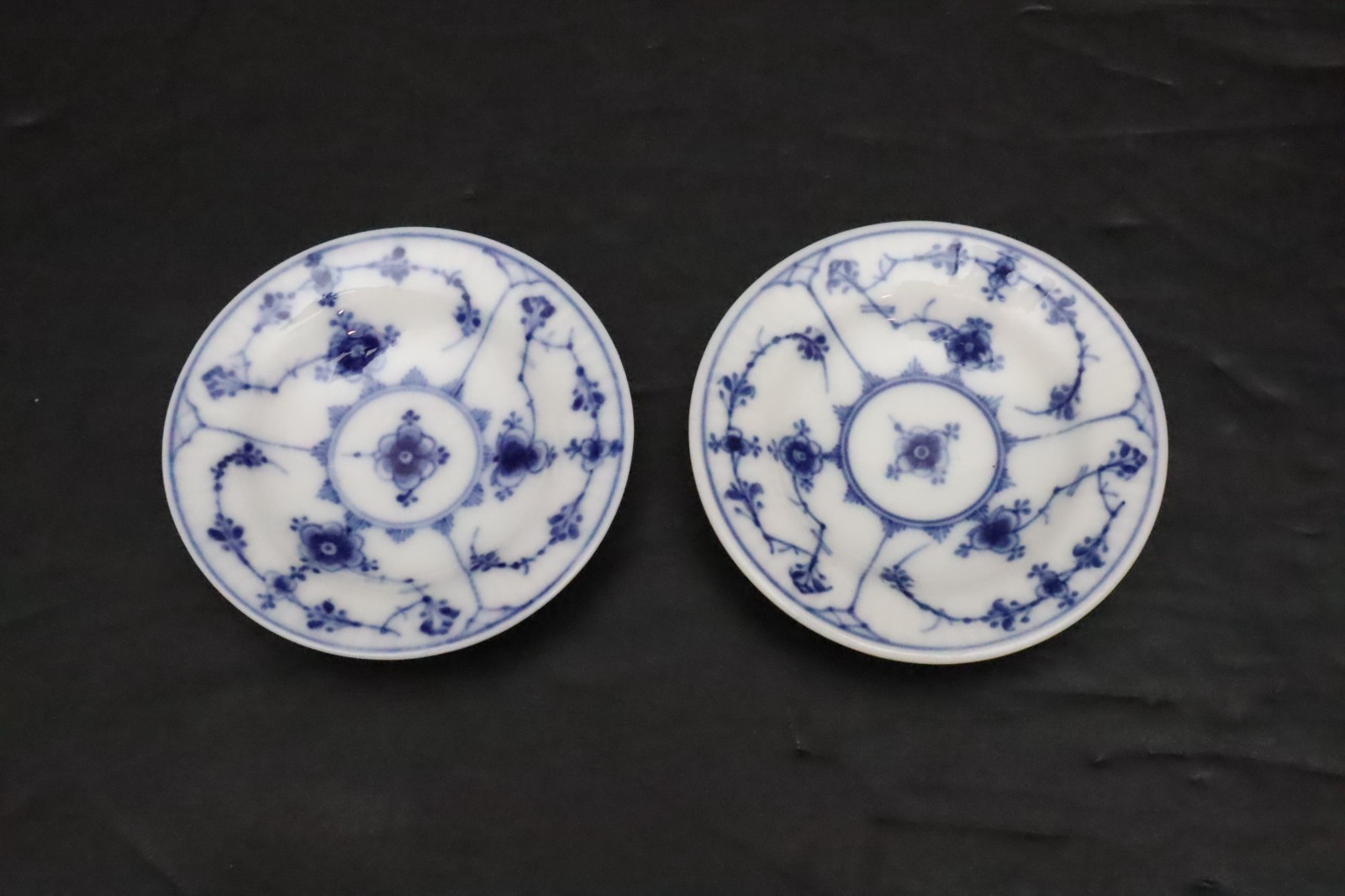 Royal Copenhagen Blue Fluted Plain Butter Pat Round Dish Porcelain Set 2 Royal Copenhagen Blue Fluted Plain Butter Pat Round Dish Porcelain Set 2