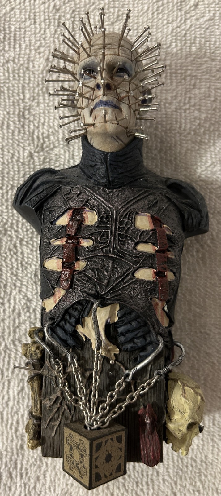 NECA HELLRAISER PINHEAD LIMITED MINI BUST 540/2500 RARE NO BOX NECA HELLRAISER PINHEAD LIMITED MINI BUST 540/2500 RARE NO BOX
