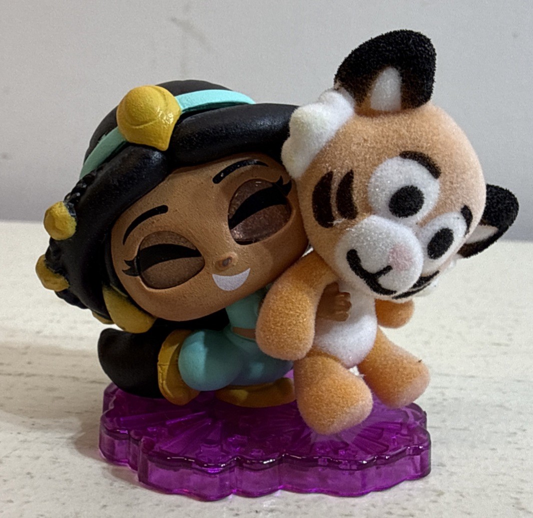 Disney Doorables Ticket to Fun SPECIAL EDITION JASMINE Mini Figure Set Disney Doorables Ticket to Fun SPECIAL EDITION JASMINE Mini Figure Set