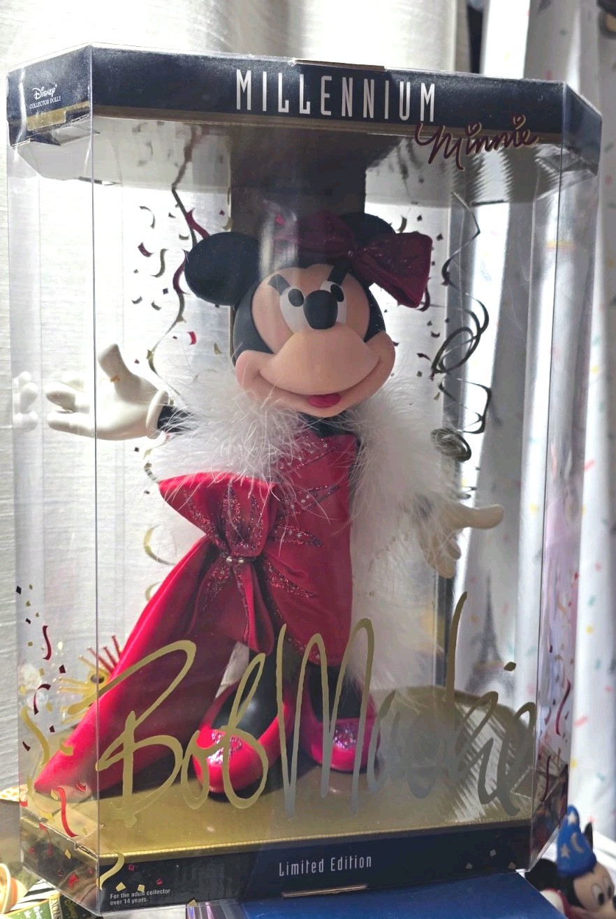 Disney Minnie Mouse Millennium Limited Edition Doll by Bob Mackie (2000) Disney Minnie Mouse Millennium Limited Edition Doll by Bob Mackie (2000)