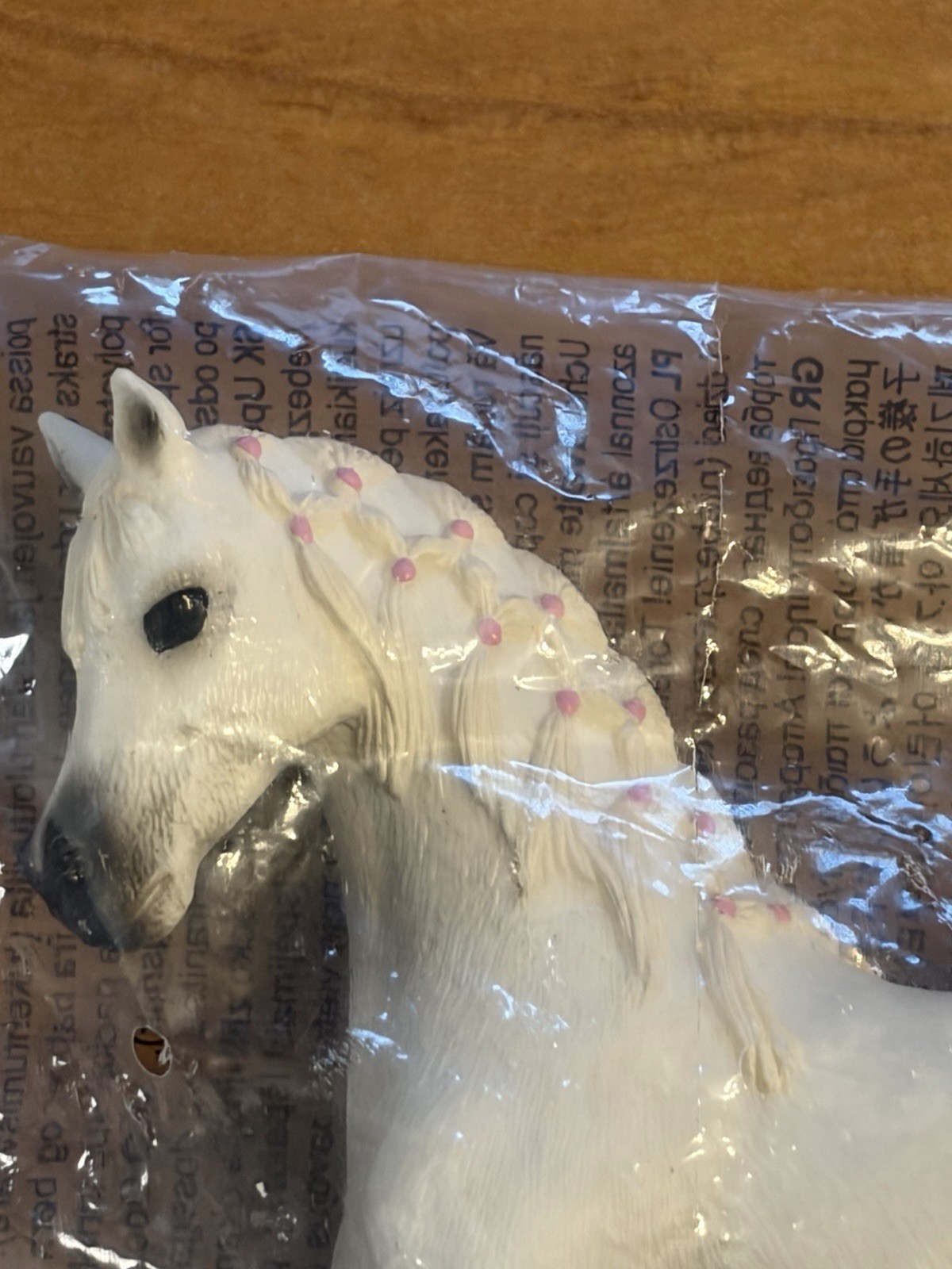 Schleich White Arabian Mare Pink Bows Horse Figure 2013 Retired Fantasy NEW Schleich White Arabian Mare Pink Bows Horse Figure 2013 Retired Fantasy NEW