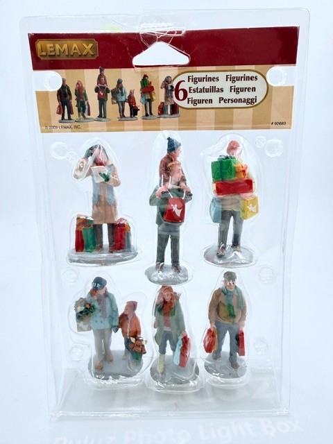Lemax holiday shoppers set of 6 VILLAGE FIGURINE ACCESSORY CHRISTMAS #92683