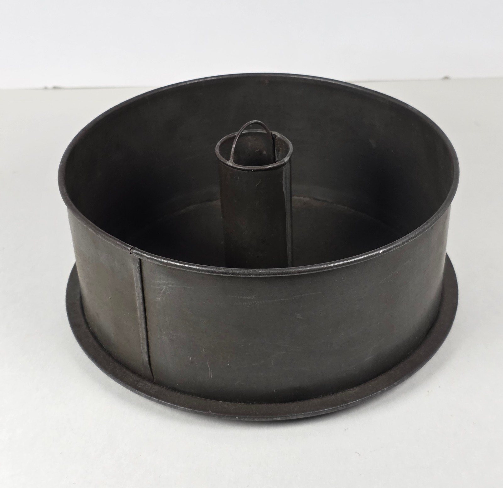 Antique 1892 T.H. & A.M. Ressler Patented Cake Dish Pan No. 470827 Primitive Tin