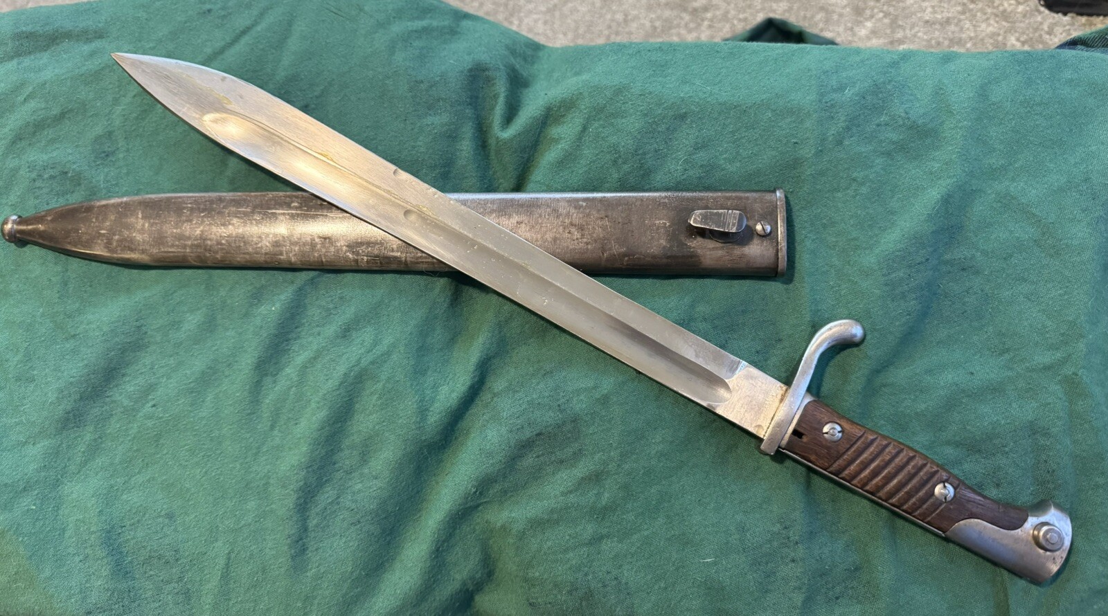 Original German M 98/05 Bayonet W/ Scabbard W17