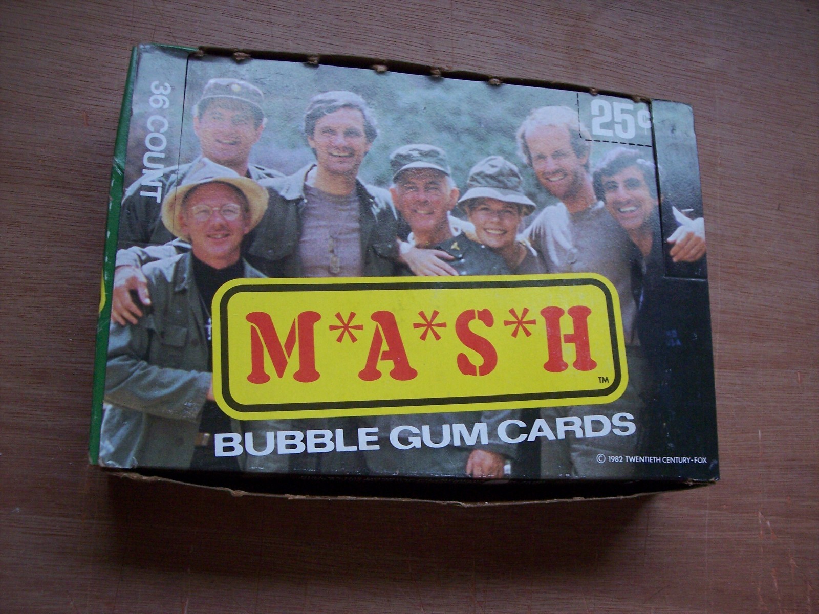 1982 Donruss MASH bubble bum cards Wax Box 35 packs 1982 Donruss MASH bubble bum cards Wax Box 35 packs