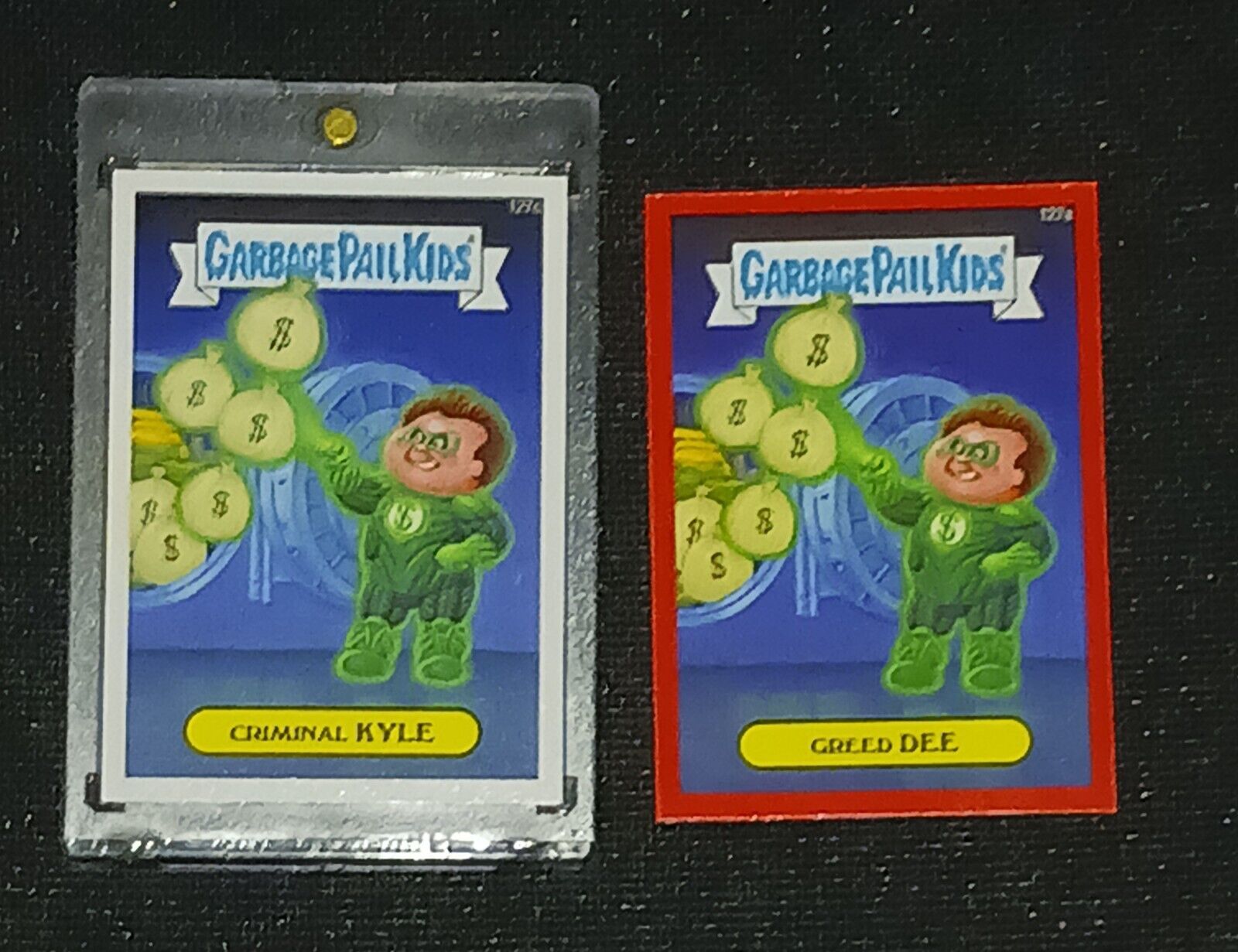 TOPPS  2014 Series 2 C-Name Card Variation Plus RED Variation Green Lantern 
