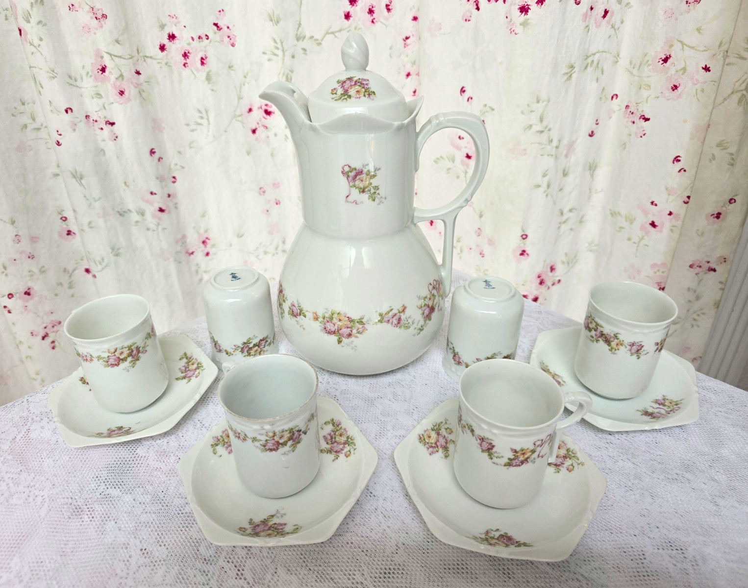 Vintage Bavaria Porcelain Coffee / Snack Set – Cottagecore Floral Vintage Bavaria Porcelain Coffee / Snack Set – Cottagecore Floral