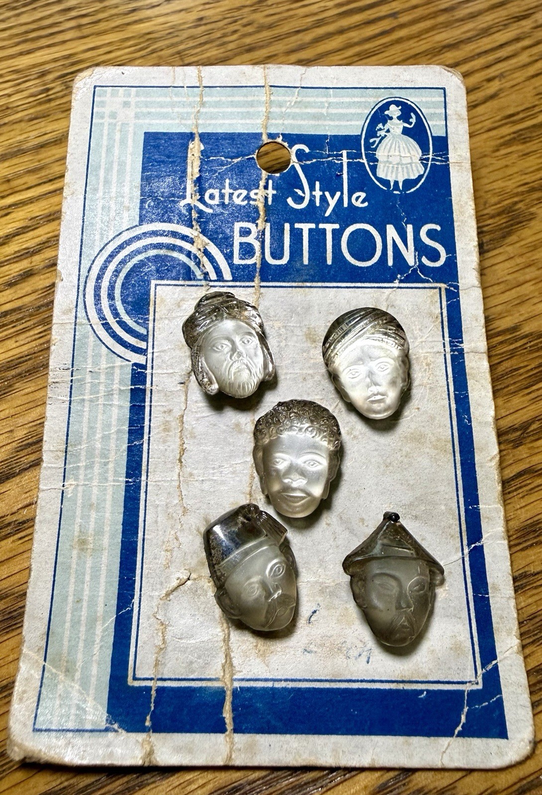 Vintage Mirrored Glass Novelty “ Faces Of The World “ Picture Buttons On Card