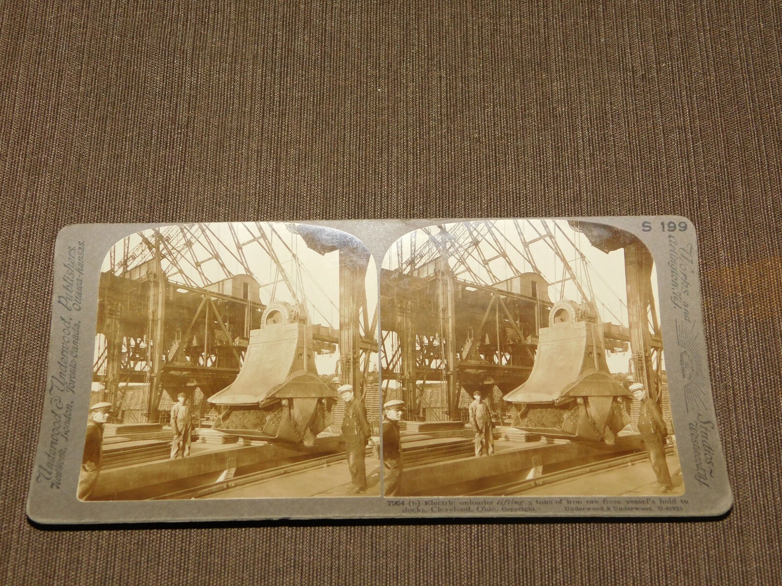 VINTAGE STEREOVIEW STEREOSCOPE CARD SHIP IRON ORE DOCKS CLEVELAND OHIO VINTAGE STEREOVIEW STEREOSCOPE CARD SHIP IRON ORE DOCKS CLEVELAND OHIO