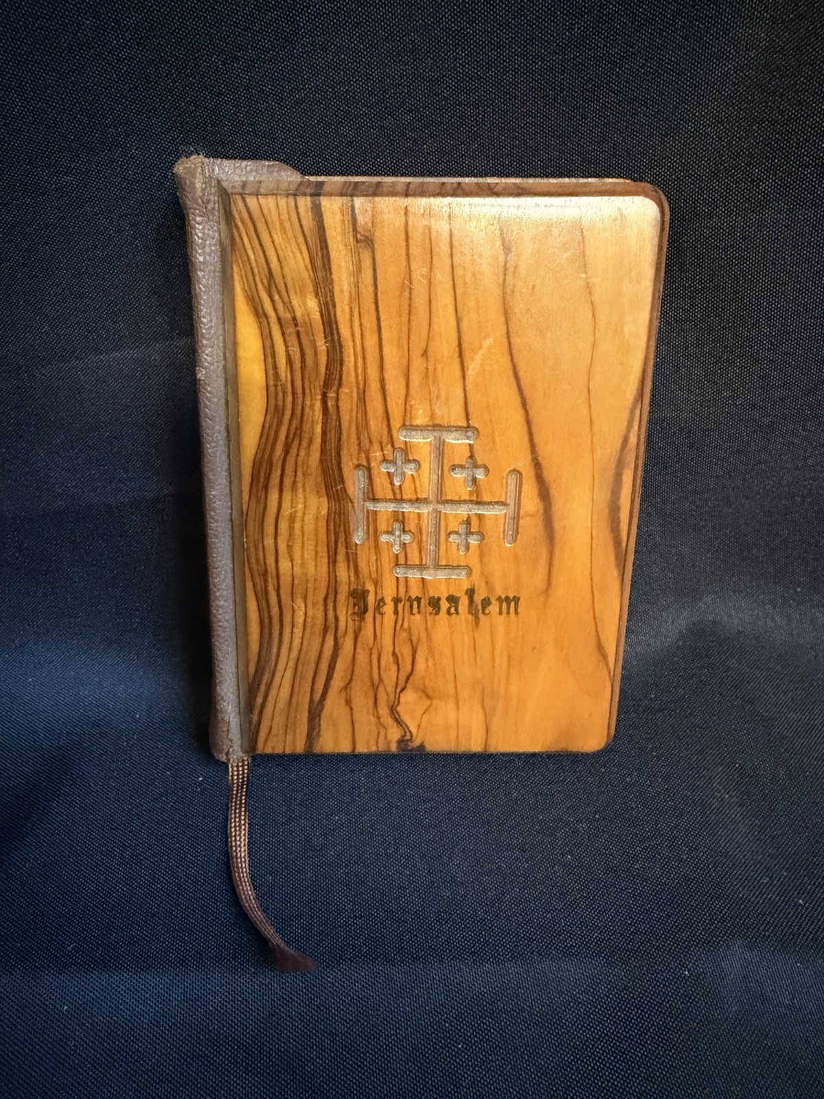 Vintage Olive Wood Red Letter New Testament Jerusalem Bethlehem Mini Bible