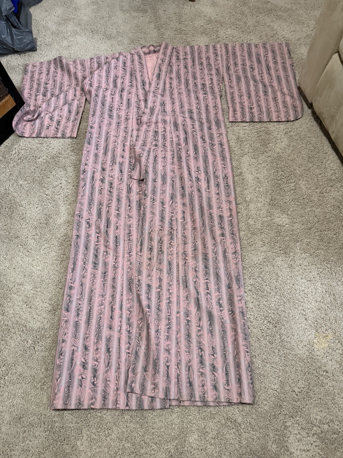 Vintage Japanese  Kimono with accessories 