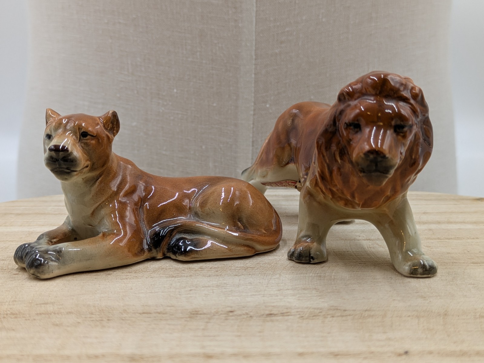 Vintage Relco Lion and Lioness Salt & Pepper Shakers Hand Painted Japan Vintage Relco Lion and Lioness Salt & Pepper Shakers Hand Painted Japan