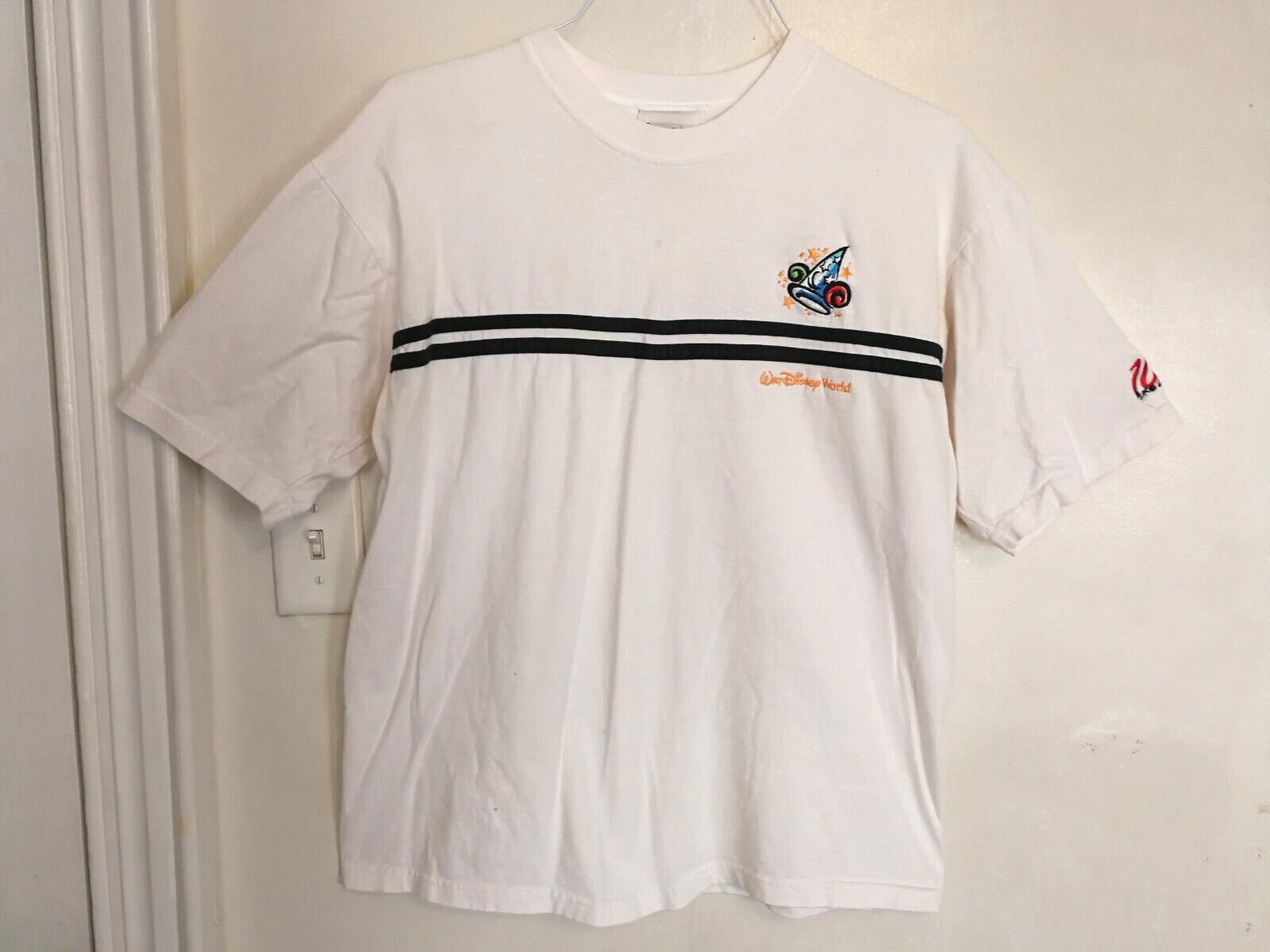 Vtg Walt Disney World Mens Shirt XL White 100 Years of Magic Embroidered STAINS Vtg Walt Disney World Mens Shirt XL White 100 Years of Magic Embroidered STAINS