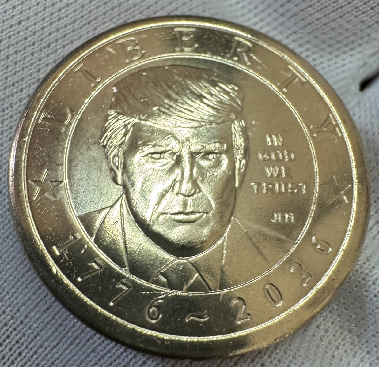 🔥2026-P Donald J. Trump $1 Dollar Commemorative 250th Anniversary Coin🔥 🔥2026-P Donald J. Trump $1 Dollar Commemorative 250th Anniversary Coin🔥