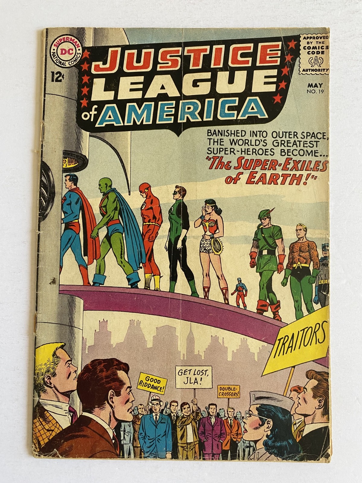 Justice League of America #19 (DC Comics May 1963). Low grade. Justice League of America #19 (DC Comics May 1963). Low grade.