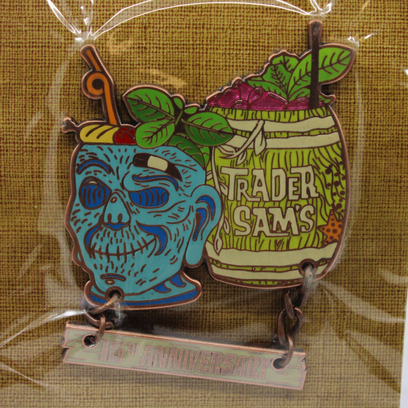 C2 Disney DLR LE Pin 15 Years Anniversary Trader Sam\'s Enchanted Tiki Bar D23