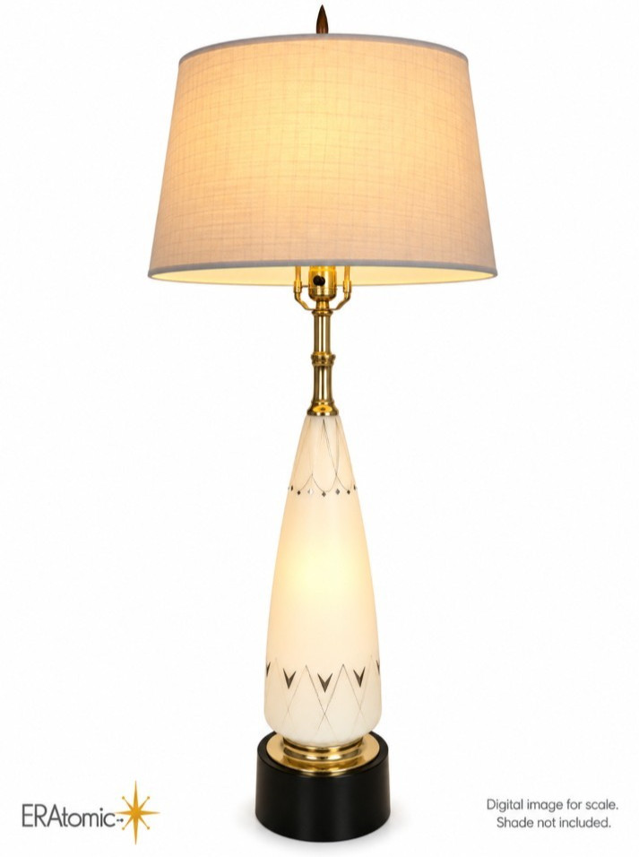 Vintage Mid-Century Modern Frosted Glass Atomic Geometric Brass Table Lamp 38\ Vintage Mid-Century Modern Frosted Glass Atomic Geometric Brass Table Lamp 38\