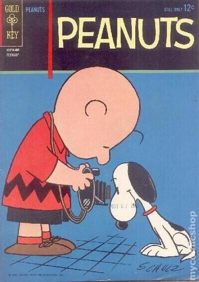 Peanuts Comic No. 4 Vintage 1964 Gold Key