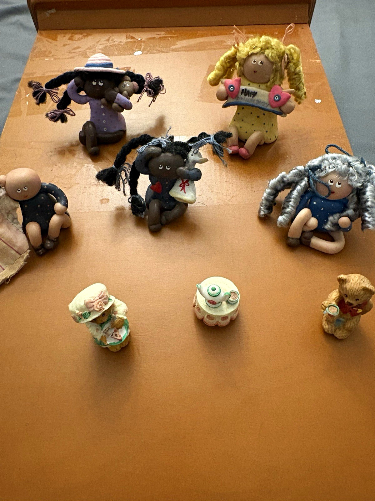Vintage Lollie\'s Clay Figurines Lot 1980s & 1996 Hallmark Merry Miniatures set Vintage Lollie\'s Clay Figurines Lot 1980s & 1996 Hallmark Merry Miniatures set
