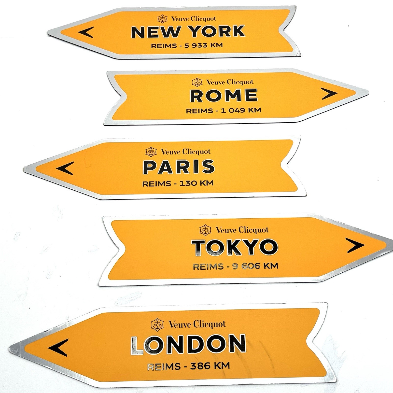 Veuve Clicquot Arrow Magnet Set Lot Of 5 New York Paris Rome Tokyo London Veuve Clicquot Arrow Magnet Set Lot Of 5 New York Paris Rome Tokyo London